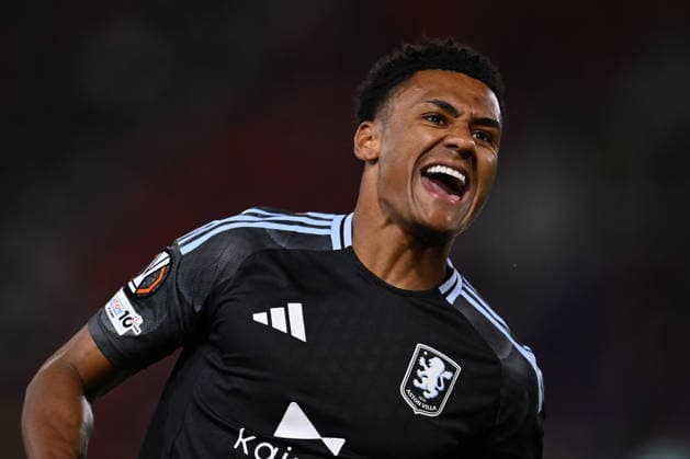 Ollie Watkins of Aston Villa F.C. celebrates after scoring the goal of 0-2 during the UEFA Europa League Quarter-finals first leg football match between between Bologna F.C. and Aston Villa F.C. at the Renato Dall Ara Stadium on April 9, 2026 in Bologna, Italy.  Copyright: xDomenicoxCippitelli IPAxSportx xipa-agency.netx xx IPA_73853077 IPA_Agency_IPA73853077