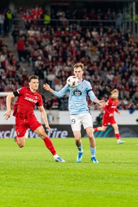 09 04 2026, xdaymx, Football UEFA Europa League, SC Freiburg Celta Vigo vl Maximilian Eggestein and Williot Swedberg DFL DFB REGULATIONS PROHIBIT ANY USE OF PHOTOGRAPHS as IMAGE SEQUENCES and or QUASI VIDEO Freiburg