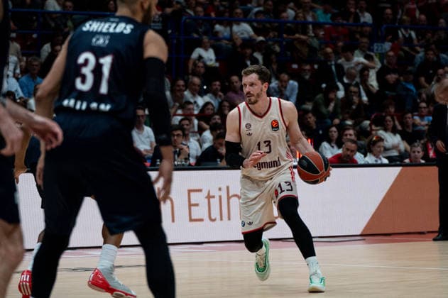 BASKET - Euroleague - EA7 Emporio Armani Milano vs Bayern Monaco Andras Obst (FC Bayern Munich) In action against Olimpia Milano during EA7 Emporio Armani Milano vs Bayern Monaco, Basketball Euroleague match in Assago (MI), Italy, April 09 2026 Assago (MI) Italy  Copyright: xIPAxSport ABACAx