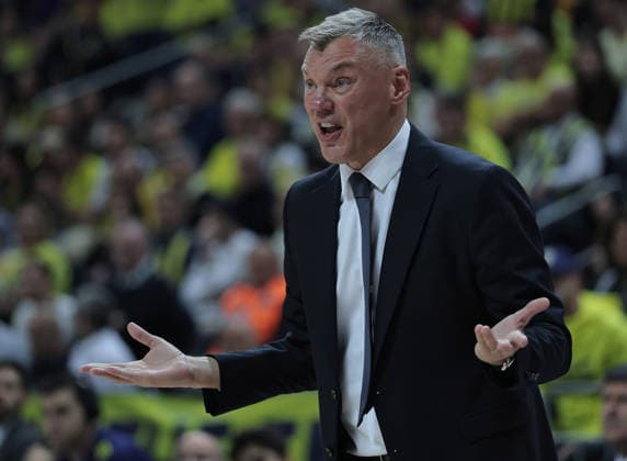 ISTANBUL, TURKEY - April 09: Head Coach Sarunas Jasikevicius of Fenerbahce Beko during the EuroLeague Regular Season Round 37 match between Fenerbahce Beko Istanbul and Real Madrid at Ulker Sports Arena on April 09, 2026 in Istanbul, Turkey. (Photo by Seskimphoto ) Fenerbahce Beko v Real Madrid - Euroleague Regular season 