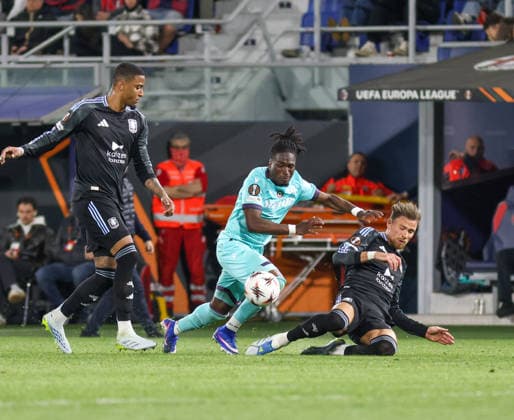 April 9, 2026, Bologna, Bologna, Italia: Jonathan Rowe of FC Bologna During the 2025 26 Europa League football match between Bologna and Aston Villa on April 9, 2026, at the Renato Dall Ara Stadium in Bologna..Photo: Bologna Vs Aston Villa  - ZUMAs236 20260409_aap_s236_036 Copyright: xFabioxSassox