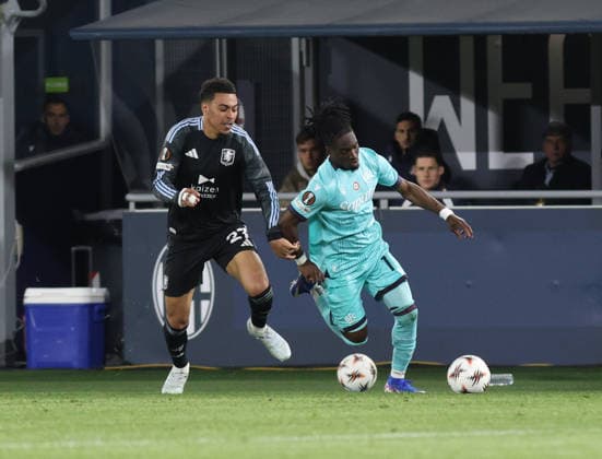 April 9, 2026, Bologna, Bologna, Italia: Jonathan Rowe of FC Bologna During the 2025 26 Europa League football match between Bologna and Aston Villa on April 9, 2026, at the Renato Dall Ara Stadium in Bologna..Photo: Bologna Vs Aston Villa  - ZUMAs236 20260409_aap_s236_071 Copyright: xFabioxSassox