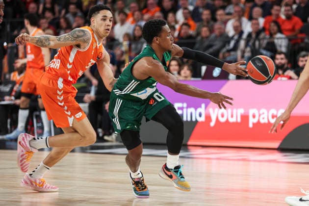 April 9, 2026, Valencia, Valencia, Spain: TJ Shorts of Panathinaikos Aktor Athens in action during the Turkish Airlines EuroLeague Regular Season Round 37 match between Valencia Basket and Panathinaikos Aktor Athens at Roig Arena on April 09, 2026, in Valencia, Spain. Valencia Spain - ZUMAa181 20260409_zaa_a181_340 Copyright: xIrinaxR.xHipolitox