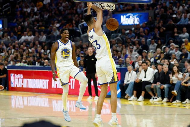 NBA, Basketball Herren, USA - Los Angeles Lakers at Golden State Warriors Golden State Warriors forward Malevy Leons (R) dunks the ball for two points as Golden State Warriors guard Nate Williams (L) reacts during the second half of the NBA basketball game between the Los Angeles Lakers and the Golden State Warriors in San Francisco, California, USA, 09 April 2026. SAN FRANCISCO CALIFORNIA United States  Copyright: xJOHNxG.xMABANGLOx