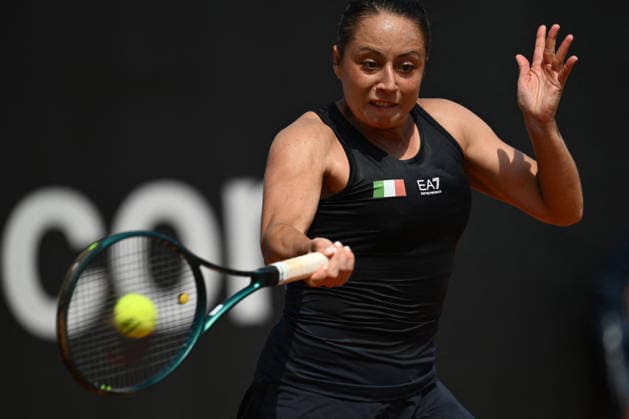 TENNIS - Internazionali di Tennis - BJK Cup Qualifiers - Italy vs Japan Elisabetta Cocciaretto of Italy against Moyuka Uchijima of Japan during the Billie Jean King Cup by Gainbridge Qualifiers 2026, match between Italy and Japan at ASD Colle degli Dei on April 10, 2026 in Velletri, Italy. Velletri Italy  Copyright: xIPAxSport ABACAx