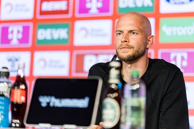 COLOGNE, GERMANY - APRIL 10: Rene Wagner (Head Coach 1. FC Koeln) during the pre game press conference, PK, Pressekonferenz before the 1. Bundesliga match between 1. FC Koeln and Werder Bremen at Geissbockheim on April 10, 2026 in Cologne, Germany. North Rhine Westphalia Germany Copyright: xSteffiexWunderlx