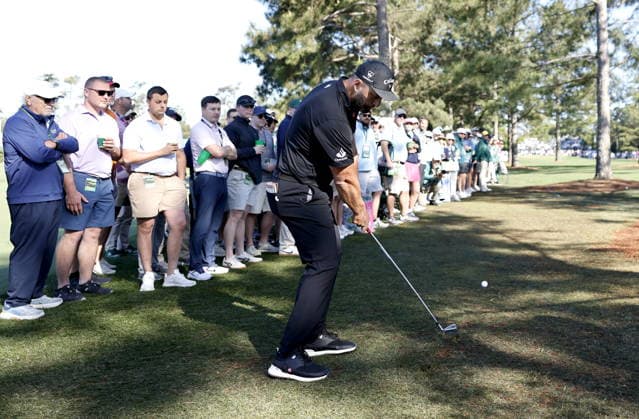 Golf 2026 Masters Tournament - Round 2 Jon Rahm of Spain hits a shot off the fairway on Hole 1 in Round 2 of the 2026 Masters tournament in August, Georgia, USA, 10 April 2026. Augusta United States  Copyright: xERIKxS.xLESSERx
