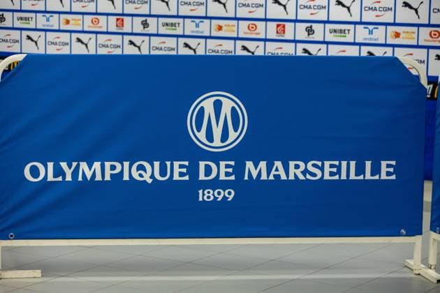 Football, France, Olympique Marseille presents new club logo