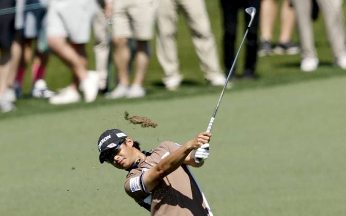 Golf 2026 Masters Tournament - Round 2 Naoyuki Kataoka of Japan hits from the fairway on Hole 2 in Round 2 of the 2026 Masters tournament in August, Georgia, USA, 10 April 2026. Augusta United States  Copyright: xERIKxS.xLESSERx