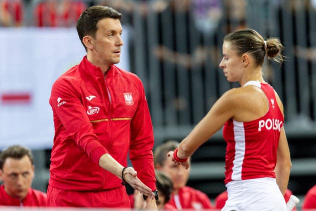 Billie Jean King Cup: Poland vs Ukraine Kapitan Dawid Celt, Magda Linette during Billie Jean King Cup 2026 qualifiers match Poland vs Ukraine at PreZero Arena in Gliwice, Poland, on April 10, 2026 Gliwice Poland  Copyright: xFotoxOlimpikx originalFilename:jastrzebowski-billieje260410_npFoF.jpg
