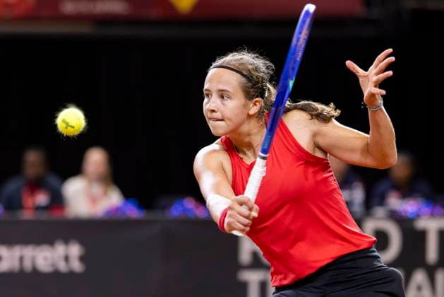 Billy Jean King cup Belgium v USA OOSTENDE, BELGIUM - APRIL 10 : Hanne Vandewinkel of Belgium versus Iva Jovic (USA) pictured during a single match between Belgium and USA during the Billy Jean King cup 2026 Qualifiers at the Coretec Dome on April 10, 2026 in Oostende, Belgium, 10 04 2026 Oostende Belgium  Copyright: xXpix