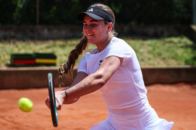 Billie Jean King Cup - Day 4 - Turkiye v Latvia Beatrise Zeltina of Latvia competes in the Billie Jean King Cup play-offs women s singles match against Turkey on day four of the Billie Jean King Cup play-offs at Clube de Tenis do Jamor in Lisbon, Portugal, on April 10, 2026. Lisbon Lisboa Portugal  Copyright: xMiguelxReisx originalFilename:reis-notitle260410_np2WL.jpg