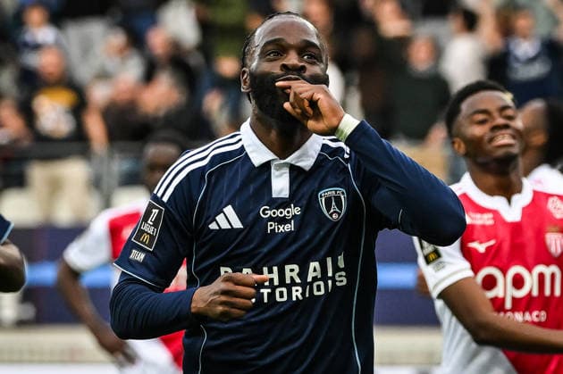April 10, 2026, Paris, France, France: Jonathan IKONE of Paris FC celebrates his goal during the Ligue 1 match between Paris FC and AS Monaco at Jean-Bouin Stadium on April 10, 2026 in Paris, France. Paris France - ZUMAm308 20260410_zsp_m308_010 Copyright: xMatthieuxMirvillex