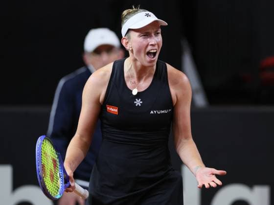 Belgian Elise Mertens reacts during the second game between Belgian Mertens WTA, Tennis Damen 20) and US Kessler (WTA 48) on the first day of tennis matches between Belgium and USA, in the qualifiers of the Billie Jean King Cup tennis, in Oostende, Belgium, on Friday 10 April 2026. The meeting takes place on 10 and 11th April. PHOTO BENOITxDOPPAGNE  x170426516x