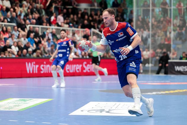 10.04.2026, 27. Spieltag der 2. Handball Bundesliga, TuSEM Essen - HBW Balingen-Weilstetten. Tobias Heinzelmann (HBW Balingen-Weilstetten). Essen Am Hallo NRW Deutschland xRHR-FOTO DEx *** 10 04 2026, 27 Matchday of 2 Handball Bundesliga, TuSEM Essen HBW Balingen Weilstetten Tobias Heinzelmann HBW Balingen Weilstetten Essen Am Hallo NRW Germany xRHR PHOTO DEx Copyright: DennisxEwert RHR-FOTOx RHR-FOTO DE
