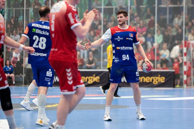 10.04.2026, 27. Spieltag der 2. Handball Bundesliga, TuSEM Essen - HBW Balingen Weilstetten. v. l. Tobias Heinzelmann (HBW Balingen-Weilstetten), Georg Pöhle (HBW Balingen-Weilstetten). Essen Am Hallo NRW Deutschland xRHR-FOTO DEx *** 10 04 2026, 27 Matchday of the 2 Handball Bundesliga, TuSEM Essen HBW Balingen Weilstetten f l Tobias Heinzelmann HBW Balingen Weilstetten , Georg Pöhle HBW Balingen Weilstetten Essen Am Hallo NRW Germany xRHR PHOTO DEx Copyright: DennisxEwert RHR-FOTOx RHR-FOTO DE