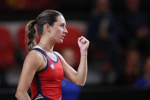 American McCartney Kessler reacts during the second game between Belgian Mertens WTA, Tennis Damen 20) and US Kessler (WTA 48) on the first day of tennis matches between Belgium and USA, in the qualifiers of the Billie Jean King Cup tennis, in Oostende, Belgium, on Friday 10 April 2026. The meeting takes place on 10 and 11th April. PHOTO BENOITxDOPPAGNE  x170427667x