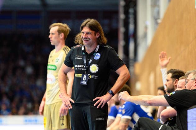 Sebastian Hinze ThSV Eisenach, Coach GER, ThSV Eisenach v TSV Hannover Burgdorf, 1 Daikin Handballbundesliga, Handball, Matchday 28, Season 2025 2026, 7 p.m., 10 04 2026 GER, ThSV Eisenach v TSV Hannover Burgdorf, 1 Daikin Handballbundesliga, Handball, Matchday 28, Season 2025 2026, 7 p.m., 10 04 2026 Eisenach Copyright: xEibner-Pressefoto MartinxHerbstx EP_MHT