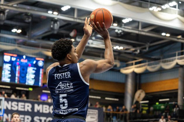 GER, easy Credit Basketball Bundesliga, Syntainics MBC Veolia Towers Hamburg 10 04 2026, Stadthalle, Weißenfels, GER, easy Credit Basketball Bundesliga, Syntainics MBC Veolia Towers Hamburg Marcus Foster Syntainics MBC, 5 Â Photo Alexander Trienitz Weißenfels Stadthalle Sachsen Anhalt Germany