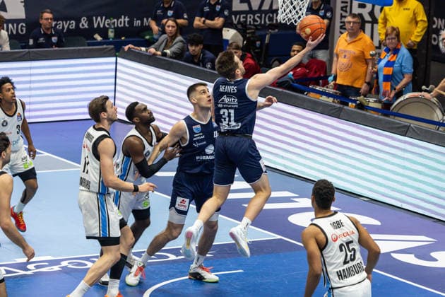 GER, easy Credit Basketball Bundesliga, Syntainics MBC Veolia Towers Hamburg 10 04 2026, Stadthalle, Weißenfels, GER, easy Credit Basketball Bundesliga, Syntainics MBC Veolia Towers Hamburg Spencer Reaves Syntainics MBC, 31 Â Photo Alexander Trienitz Weißenfels Stadthalle Sachsen Anhalt Germany