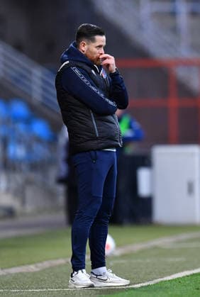 Fußball Herren Regionalliga West Saison 2025 2026 29. Spieltag: VfL Bochum U21, U 21 - Wuppertaler SV am 10.04.2026 im Vonovia Ruhrstadion in Bochum Mike Wunderlich ( Trainer Wuppertaler SV ) Nordrhein-Westfalen Deutschland *** Soccer Men Regionalliga West Season 2025 2026 29 Matchday VfL Bochum U21 Wuppertaler SV on 10 04 2026 at Vonovia Ruhrstadion in Bochum Mike Wunderlich Coach Wuppertaler SV North Rhine Westphalia Germany