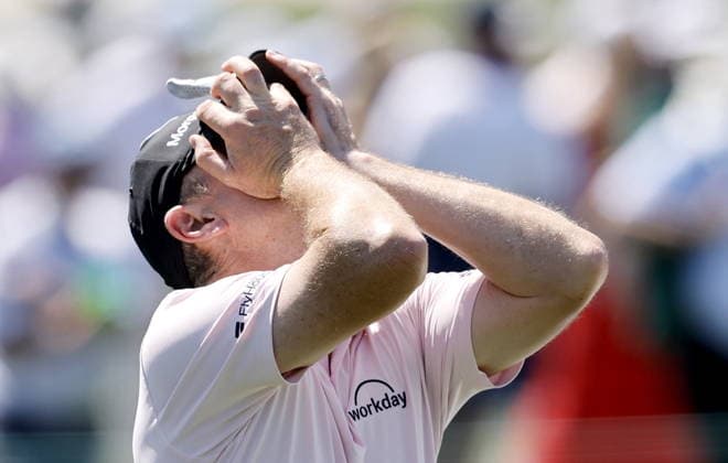 Golf 2026 Masters Tournament - Round 2 Justin Rose of England reacts on Hole 18 in Round 2 of the 2026 Masters tournament in August, Georgia, USA, 10 April 2026. Augusta United States  Copyright: xERIKxS.xLESSERx