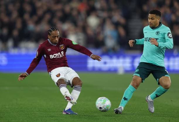 LONDON, ENGLAND, APRIL 10: Kyle Walker-Peters of West Ham United during the match between West Ham United FC and Wolverhampton Wanderers FC in the Premier League match at The London Stadium in London, England, on April 10. (Photo by Daniel Weir) Copyright: xDanielxWeir SportsxPressxPhotox Sportspressphoto_SPR127251