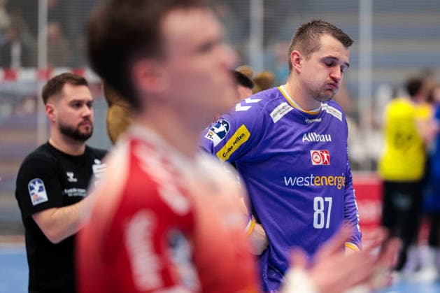 10.04.2026, 27. Spieltag der 2. Handball Bundesliga, TuSEM Essen - HBW Balingen Weilstetten, Torwart Dominik Plaue (TuSEM Essen) ist enttäuscht. Essen Am Hallo NRW Deutschland xRHR-FOTO DEx *** 10 04 2026, 27 Matchday of 2 Handball Bundesliga, TuSEM Essen HBW Balingen Weilstetten, Goalkeeper Dominik Plaue TuSEM Essen is disappointed Essen Am Hallo NRW Germany xRHR PHOTO DEx Copyright: DennisxEwert RHR-FOTOx RHR-FOTO DE
