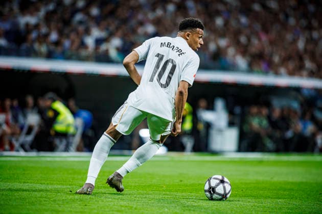 Real Madrid CF vs Girona FC - LaLiga EA Sports - 10 04 2026 Kylian Mbappe of Real Madrid CF during the LaLiga EA Sports match between Real Madrid CF and Girona FC at Santiago Bernabeu Stadium on April 10, 2026 in Madrid, Spain. Madrid Spain Copyright: xMarinaxFrutos PGSxPhotoxAgencyx
