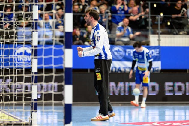 Matija Spikic ThSV Eisenach, 01 snaps after parade GER, ThSV Eisenach vs TSV Hannover Burgdorf, 1 Daikin Handballbundesliga, Handball, Matchday 28, Season 2025 2026, 7 Copyright: xEibner-Pressefoto MartinxHerbstx EP_MHT
