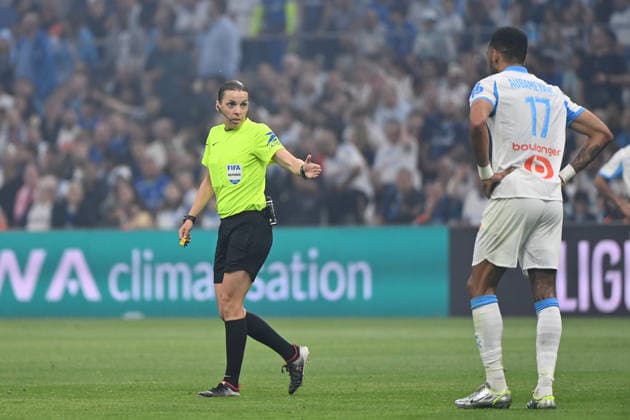 Olympique de Marseille v FC Metz - Ligue 1 McDonald s 2025 2026 Stephanie FRAPPART (ARBITRE) during the Ligue 1 McDonald s match between Marseille and Metz at Stade Velodrome on April 10, 2026 in Marseille, France. Marseille France  Copyright: xFEPx 776348351