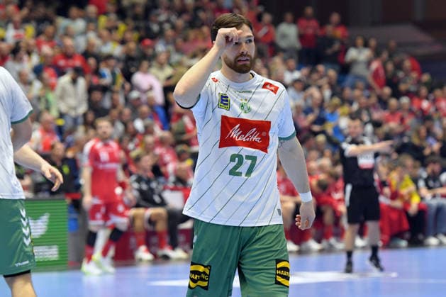 Max Staar GWD Minden 27 disappointed, frustrated, emotion , GER, MT Melsungen TSV GWD Minden, Handball, 1 Bundesliga, 28 Matchday, Season 2025 2026, 10 04 2026, GER, MT Melsungen TSV GWD Minden, Handball, 1 Bundesliga, 28 Matchday, Season 2025 2026, 10 04 2026 Kassel Copyright: xEibner-Pressefotox xRolandxSippex EP_RSL