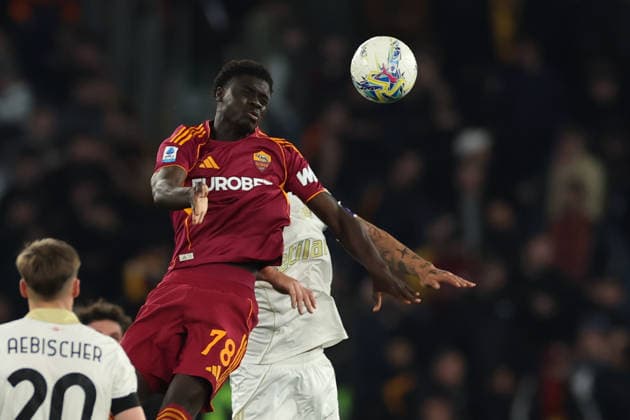 April 10, 2026, Rome, Lazio, Italy: RomaÃ¢â‚¬â ¢s Robinio Vaz during Serie A soccer match AS Roma - Pisa SC Stadio Olimpico on April 10, 2026 in Rome , Italy. Rome Italy - ZUMAl131 20260410_zsp_l131_033 Copyright: xCiroxDexLucax