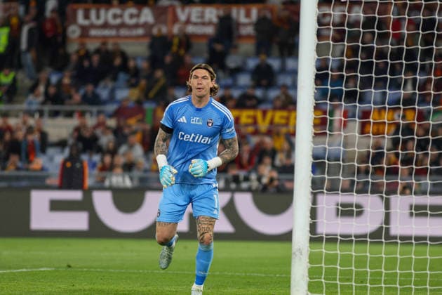 April 10, 2026, Roma, Roma, Italia: Adrian Semper of SC Pisa During the football match on April 10, 2026, valid for the Italian Serie A - 2025 26 championship in Rome at the Stadio Olimpico between AS Roma vs. FC Pisa..Pictured: Roma Italia - ZUMAs236 20260410_aap_s236_050 Copyright: xFabioxSassox