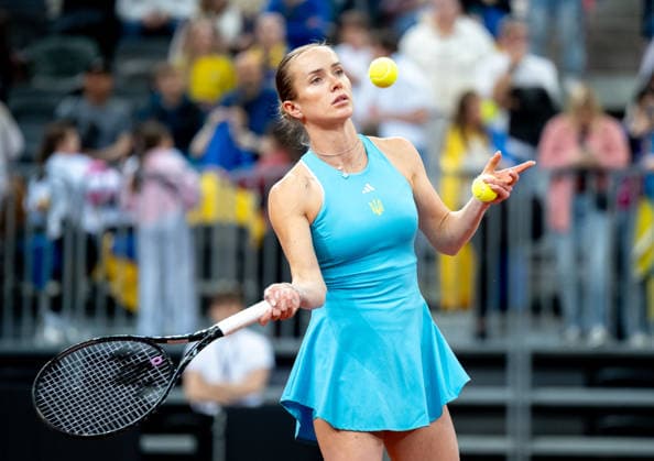 Katarzyna Kawa Vs Elina Svitolina - Billie Jean King Cup Qualifiers. Elina Svitolina of Ukraine competes in the Billie Jean King Cup Qualifiers, women s singles tennis match against Poland at the PreZero Arena in Gliwice, Poland, on April 10, 2026. Gliwice Poland  Copyright: xMarcinxGolbax originalFilename:golba-katarzyn260410_npdV3.jpg