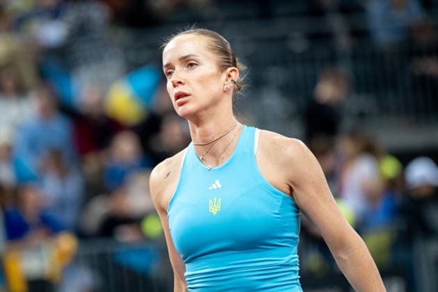 Katarzyna Kawa Vs Elina Svitolina - Billie Jean King Cup Qualifiers. Elina Svitolina of Ukraine competes in the Billie Jean King Cup Qualifiers, women s singles tennis match against Poland at the PreZero Arena in Gliwice, Poland, on April 10, 2026. Gliwice Poland  Copyright: xMarcinxGolbax originalFilename:golba-katarzyn260410_npk2M.jpg