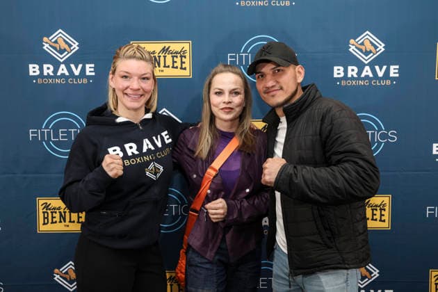 Boxen: Brave Boxing by Nina Meinke, Gym Eröffnung, Berlin, 10.04.2026 v.l.: Nina Meinke, Regina Halmich und Jack Culcay *** Boxing Brave Boxing by Nina Meinke, Gym opening, Berlin, 10 04 2026 f l Nina Meinke, Regina Halmich and Jack Culcay