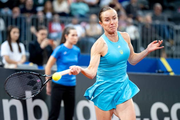 Katarzyna Kawa Vs Elina Svitolina - Billie Jean King Cup Qualifiers. Elina Svitolina of Ukraine competes in the Billie Jean King Cup Qualifiers, women s singles tennis match against Poland at the PreZero Arena in Gliwice, Poland, on April 10, 2026. Gliwice Poland  Copyright: xMarcinxGolbax originalFilename:golba-katarzyn260410_nppdF.jpg