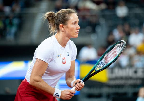 Katarzyna Kawa Vs Elina Svitolina - Billie Jean King Cup Qualifiers. Katarzyna Kawa of Poland competes in the Billie Jean King Cup Qualifiers, women s singles tennis match against Ukraine at the PreZero Arena in Gliwice, Poland, on April 10, 2026. Gliwice Poland  Copyright: xMarcinxGolbax originalFilename:golba-katarzyn260410_npszh.jpg