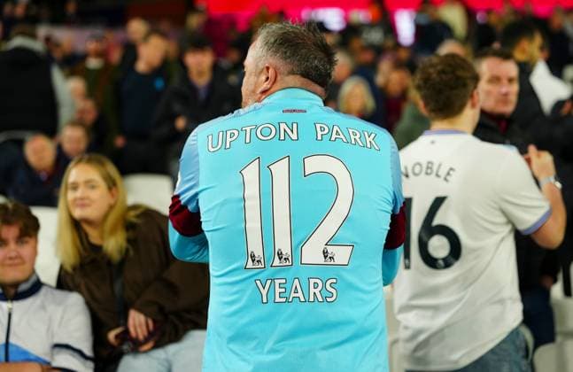 A West Ham fan West Ham United v Wolverhampton Wanderers, Premier League, Football, London Stadium, London, UK - 10 Apr 2026London London Stadium United Kingdom EDITORIAL USE ONLY No use with unauthorised audio, video, data, fixture lists, club league logos or live services. Online in-match use limited to 120 images, no video emulation. No use in betting, games or single club league player publications. Copyright: xJavierxGarcia Shutterstockx 16823405af