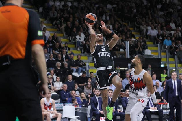 21 Derrick ALSTON JR. Virtus Bologna Match BASKETBALL - EUROLEAGUE Virtus Bologna vs Kosner Baskonia Vitoria-Gasteiz 10-04-2026 09b Timothe Luwawu-Cabarr Vitoria-Gasteiz Match BASKETBALL - EUROLEAGUE Virtus Bologna vs Kosner Baskonia Vitoria-Gasteiz 10-04-2026 during Virtus Bologna vs Baskonia Vitoria, Basketball Euroleague match in Bologna, Italy, April 10 2026  Copyright: xValentinoxOrsini IPAxSportx xipa-agency.netx xx IPA_73875461 IPA_Agency_IPA73875461