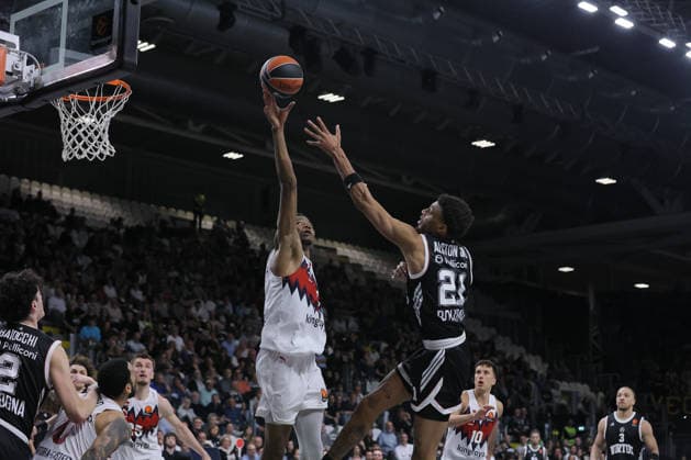 21 Derrick ALSTON JR. Virtus Bologna Match BASKETBALL - EUROLEAGUE Virtus Bologna vs Kosner Baskonia Vitoria-Gasteiz 10-04-2026 01 Mamadi Diakite Vitoria-Gasteiz Match BASKETBALL - EUROLEAGUE Virtus Bologna vs Kosner Baskonia Vitoria-Gasteiz 10-04-2026 stoppata during Virtus Bologna vs Baskonia Vitoria, Basketball Euroleague match in Bologna, Italy, April 10 2026  Copyright: xValentinoxOrsini IPAxSportx xipa-agency.netx xx IPA_73875477 IPA_Agency_IPA73875477