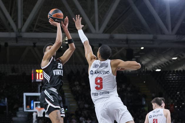 BASKET - Euroleague - Virtus Bologna vs Baskonia Vitoria 21 Derrick ALSTON JR. Virtus Bologna Match BASKETBALL - EUROLEAGUE Virtus Bologna vs Kosner Baskonia Vitoria-Gasteiz 10-04-2026 09b Timothe Luwawu-Cabarr Vitoria-Gasteiz Match BASKETBALL - EUROLEAGUE Virtus Bologna vs Kosner Baskonia Vitoria-Gasteiz 10-04-2026 during Virtus Bologna vs Baskonia Vitoria, Basketball Euroleague match in Bologna, Italy, April 10 2026 Bologna Italy  Copyright: xIPAxSport ABACAx