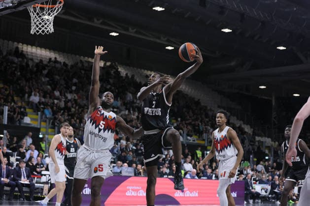 BASKET - Euroleague - Virtus Bologna vs Baskonia Vitoria 07 Saliou Niang Virtus Bologna Match BASKETBALL - EUROLEAGUE Virtus Bologna vs Kosner Baskonia Vitoria-Gasteiz 10-04-2026 05 Eugene Omoruyi Vitoria-Gasteiz Match BASKETBALL - EUROLEAGUE Virtus Bologna vs Kosner Baskonia Vitoria-Gasteiz 10-04-2026 during Virtus Bologna vs Baskonia Vitoria, Basketball Euroleague match in Bologna, Italy, April 10 2026 Bologna Italy  Copyright: xIPAxSport ABACAx