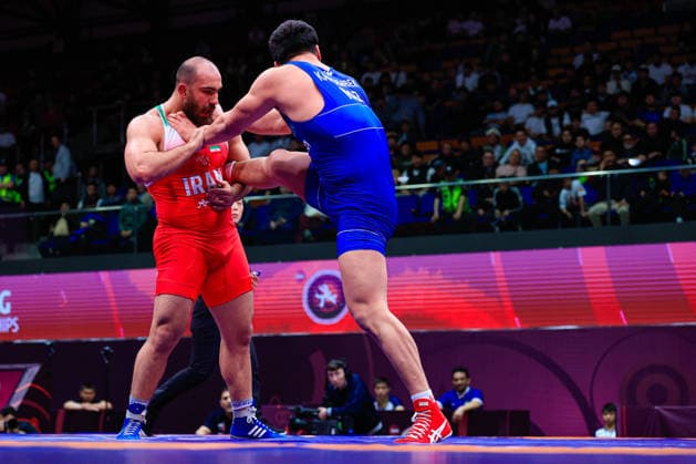 Senior Wrestling Asian Championships 125kg FS - Amir Hossein Abbas Zare (IRI) df. Yedige Kassimbek (KAZ) *** Senior Wrestling Asian Championships 125kg FS Amir Hossein Abbas Zare IRI df Yedige Kassimbek KAZ Copyright: xKostadinxAndonovx xUnitedxWorldxWrestlingx Kostadin Andonov United World Wrestling
