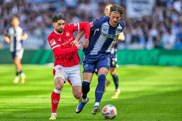 Dawid Kownacki Hertha BSC, 09 , Semih Sahin 1 FC Kaiserslautern, 08 , GER, Hertha BSC vs ,1 FC Kaiserslautern, 2 Bundesliga, Season 2025 2026, 29 Matchday, 11 04 2026 DFL REGULATIONS PROHIBIT ANY USE OF PHOTOGRAPHS AS IMAGE SEQUENCES AND OR QUASI VIDEO GER, Hertha BSC vs ,1 FC Kaiserslautern, 2 Bundesliga, Season 2025 2026, 29 Matchday, 11 04 2026 Berlin Copyright: xClaudiusxRauch,xEibner-Pressefotox xClaudiusxRauchx EP_CRH