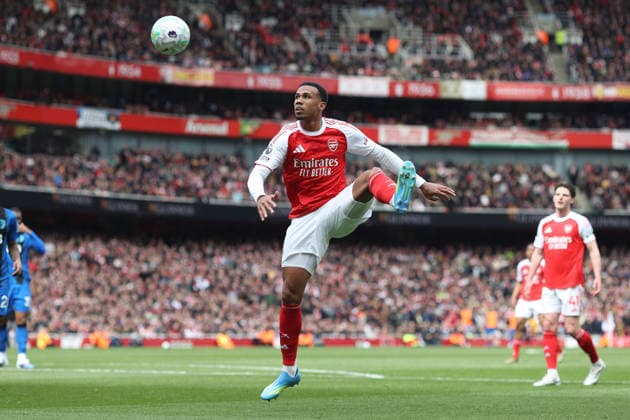 Arsenal gegen Bournemouth 11 April 2026, London Premier League Fußball Arsenal gegen AFC Bournemouth Gabriel von Arsenal Foto Charlotte Wilson Abseits London UK  Copyright: xCharlottexWilsonx xOffsidexOffside