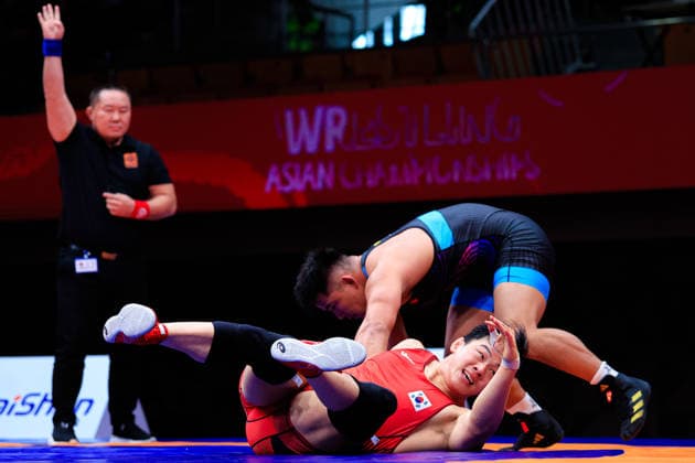 Senior Wrestling Asian Championships 92kg FS - Hade Ayidusi (CHN) df. Seohyun Cha (KOR) *** Senior Wrestling Asian Championships 92kg FS Hade Ayidusi CHN df Seohyun Cha KOR Copyright: xKostadinxAndonovx xUnitedxWorldxWrestlingx Kostadin Andonov United World Wrestling
