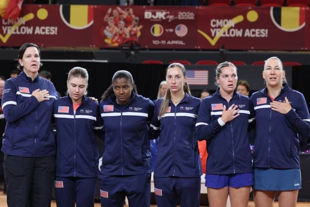 US s team pictured before the third game, a double game between Belgian pair Kempen Minnen and US pair McNally Melichar on the second day of the qualifiers of the Billie Jean King Cup tennis between Belgium and the USA, in Oostende, Belgium, on . The meeting takes place on 10 and 11th April. PHOTO BENOITxDOPPAGNE  x170473548x
