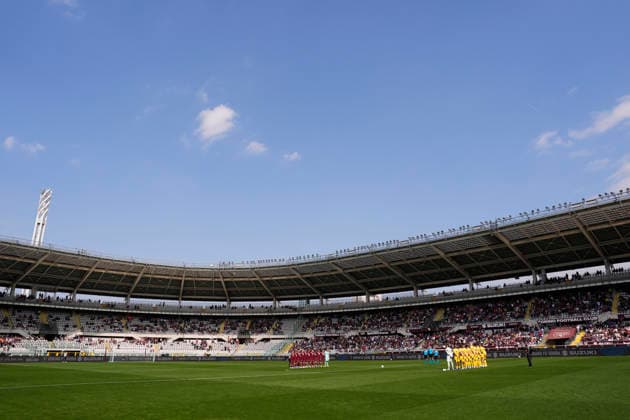 A minute of silence for Ismael, the young Torino FC footballer who died in an accident before the Serie A soccer match between Torino Fc and Hellas Verona at the Stadio Olimpico Grande Torino in Turin, north west Italy - April 11, 2026. - Soccer  Copyright: xFabioxFerrari LaPressex